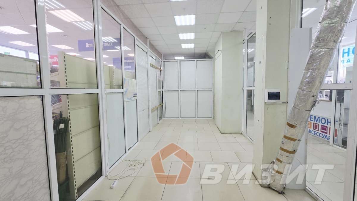 Аренда коммерческой недвижимости, 28м <sup>2</sup>, Самара, Революционная улица,  64Б