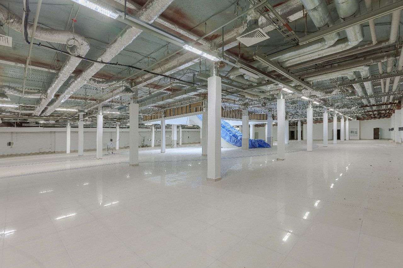 Продажа коммерческой недвижимости, 33225м <sup>2</sup>, Тольятти, Приморский бульвар,  43а