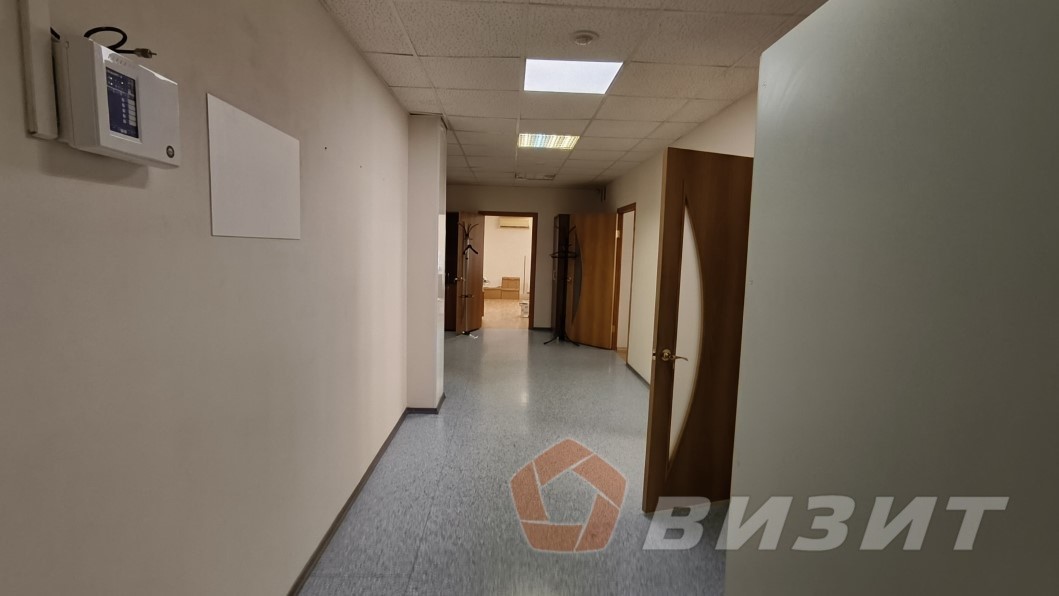 Продажа коммерческой недвижимости, 268м <sup>2</sup>, Самара, 6-я просека,  137