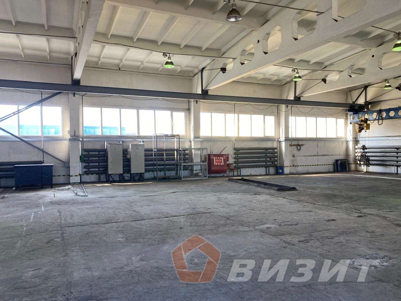 Продажа коммерческой недвижимости, 700м <sup>2</sup>, Новокуйбышевск, Промышленная 2-я улица,  7