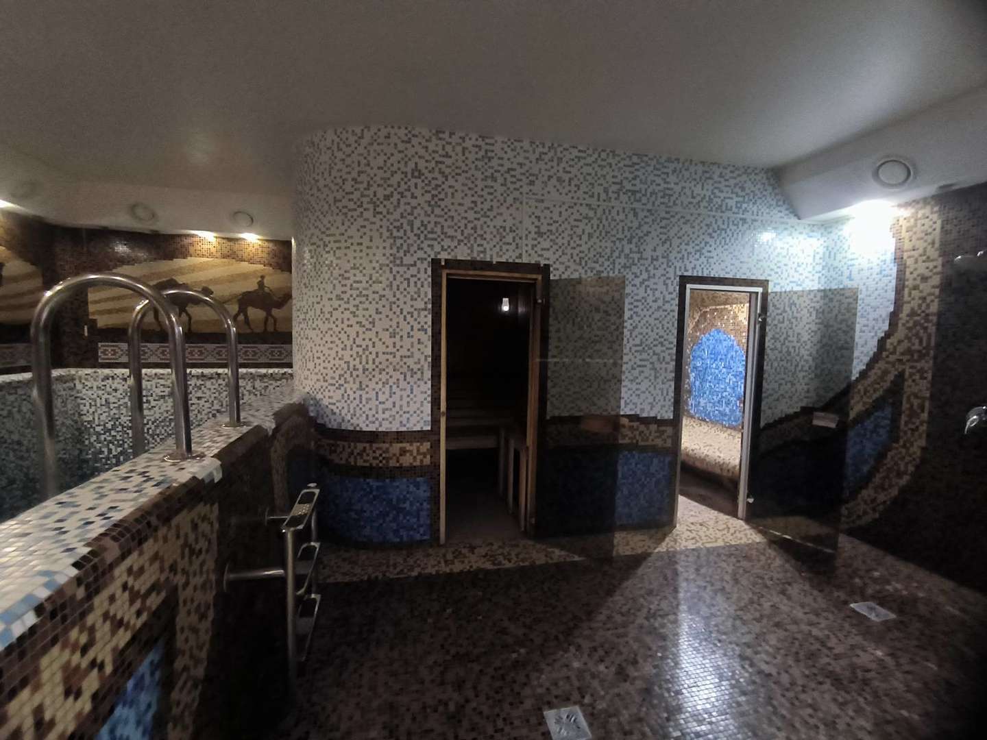 Продажа коммерческой недвижимости, 354м <sup>2</sup>, Самара, Революционная улица,  130