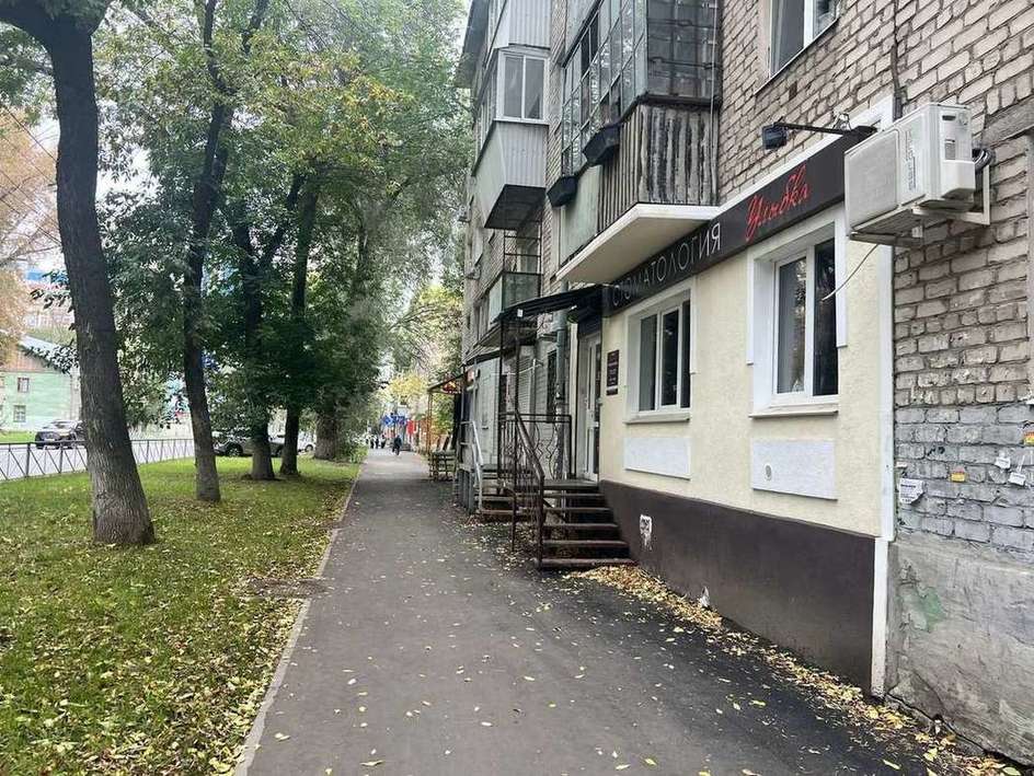 Продажа коммерческой недвижимости, 62м <sup>2</sup>, Самара, Металлургов проспект,  19а