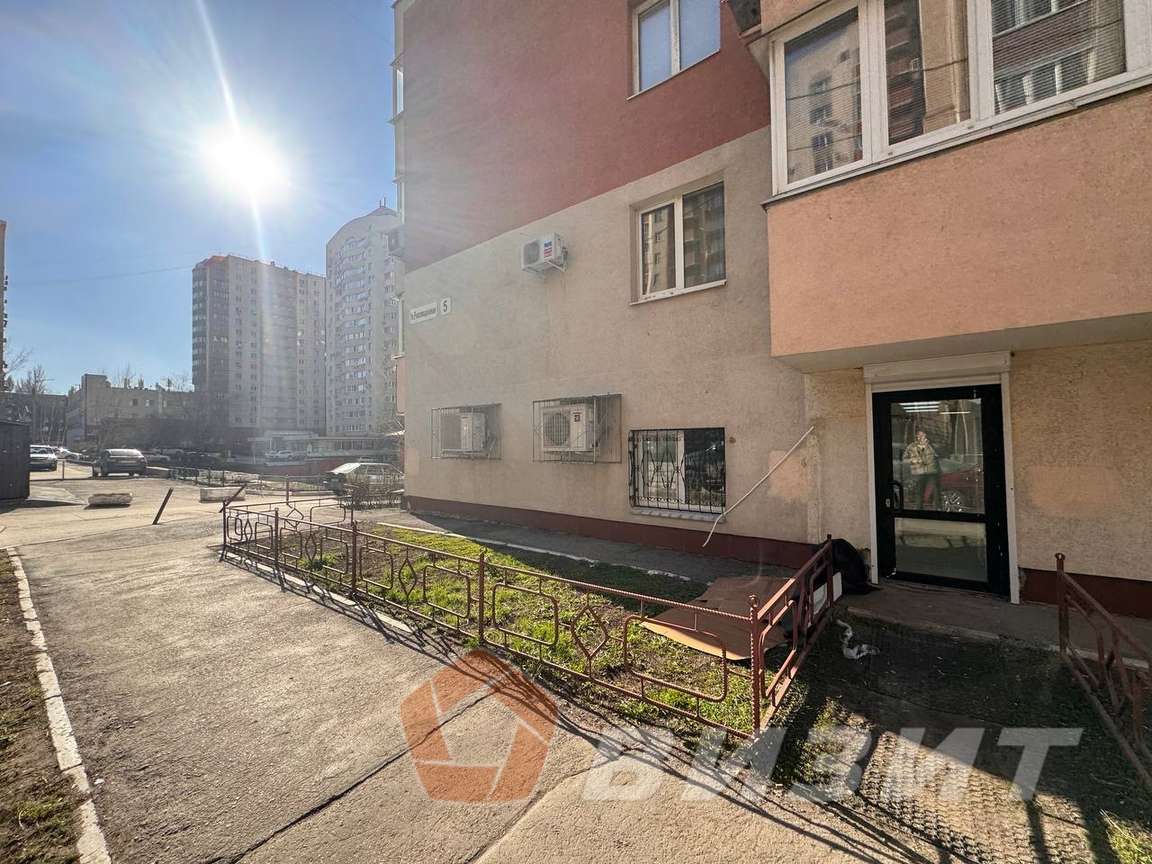 Аренда коммерческой недвижимости, 75м <sup>2</sup>, Самара, Революционная улица,  5