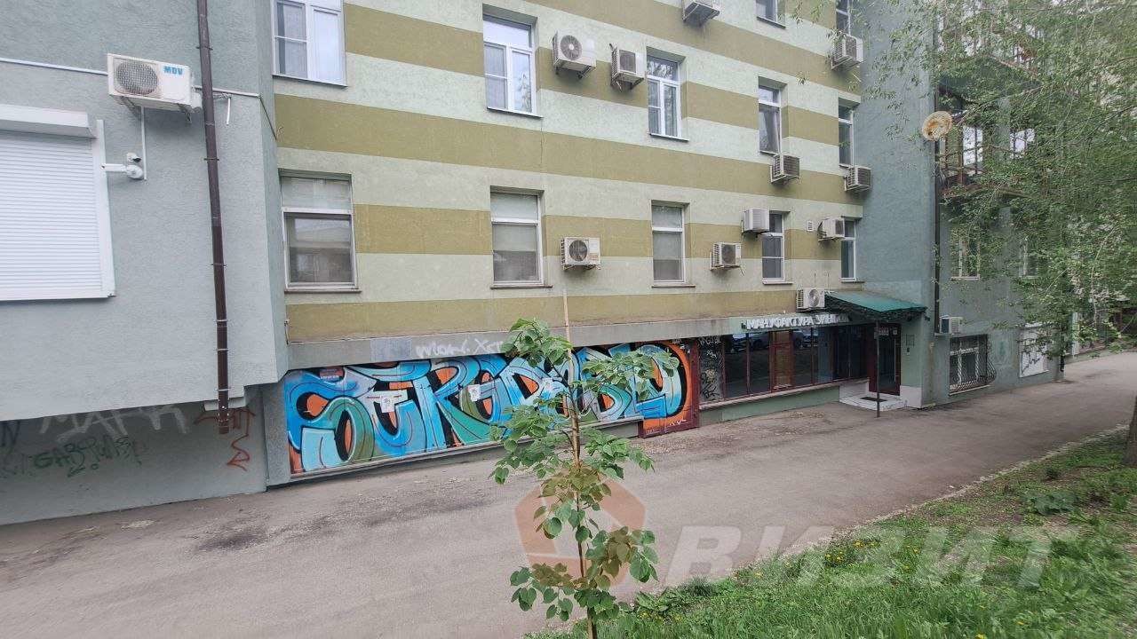 Продажа коммерческой недвижимости, 211м <sup>2</sup>, Самара, Алексея Толстого улица,  76