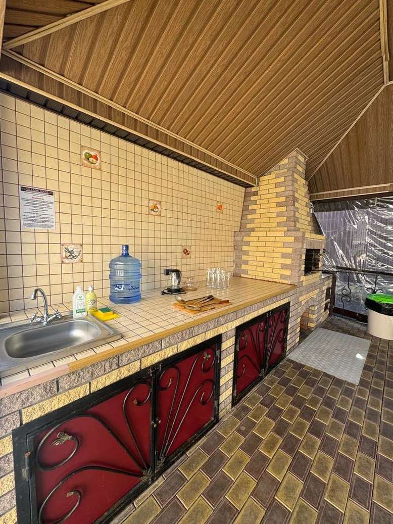 Продажа коммерческой недвижимости, 1390м <sup>2</sup>, Самара, 5-я улица,  6