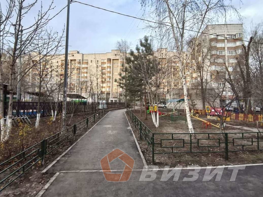 Продажа коммерческой недвижимости, 325м <sup>2</sup>, Самара, Свободы улица,  200