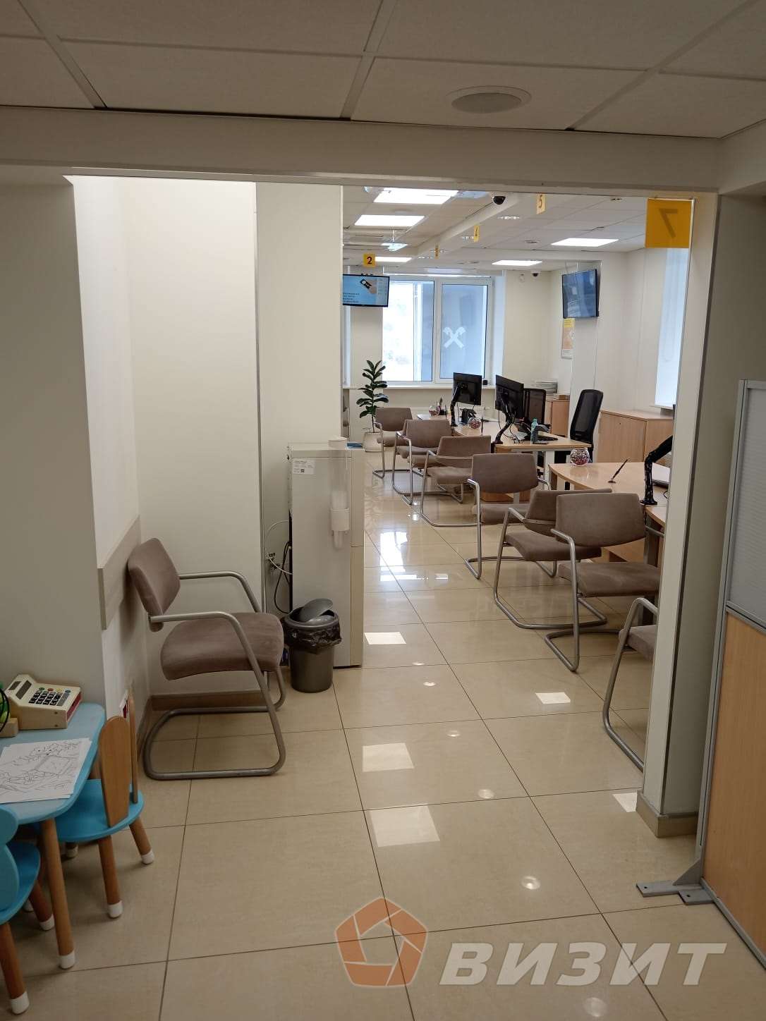 Аренда коммерческой недвижимости, 221м <sup>2</sup>, Самара, Гагарина улица,  109