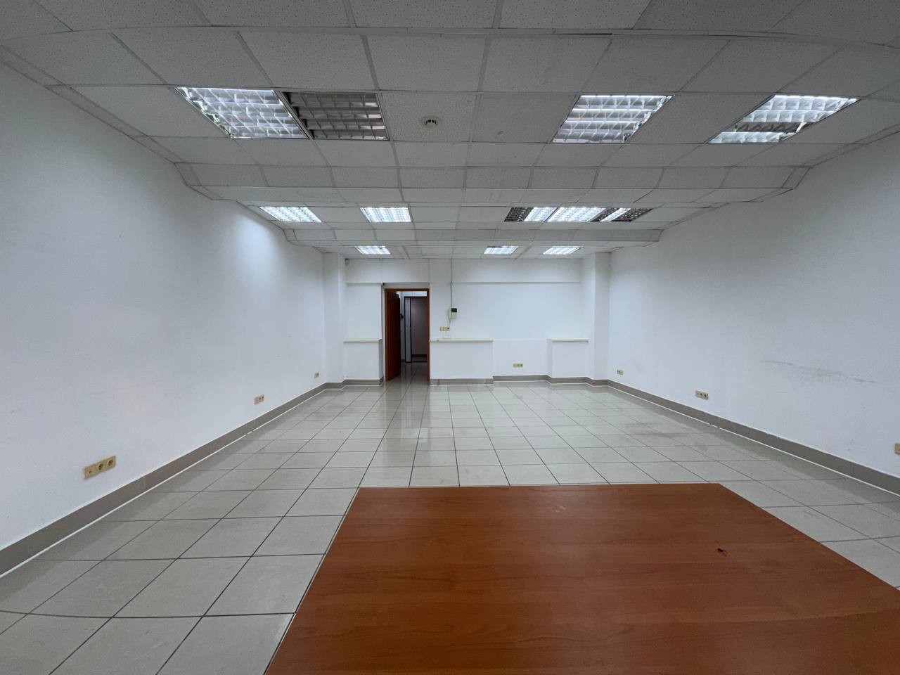 Аренда коммерческой недвижимости, 85м <sup>2</sup>, Самара, Красноармейская улица,  1П