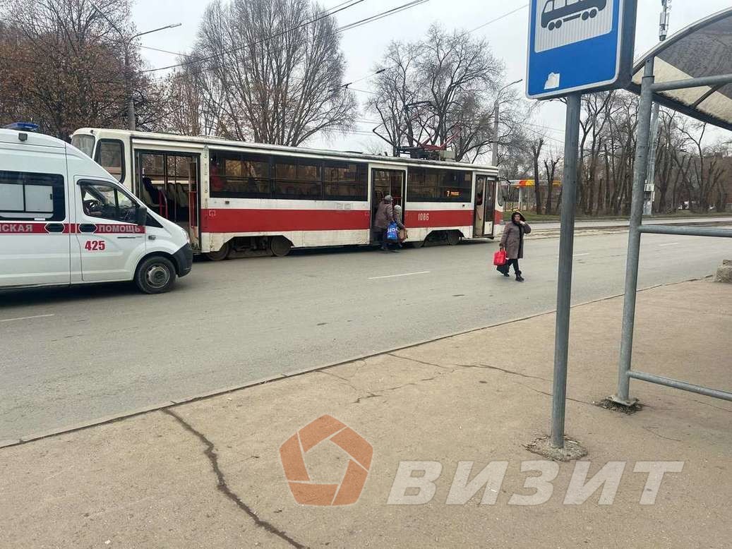 Аренда коммерческой недвижимости, 32м <sup>2</sup>, Самара, Гагарина улица,  128г