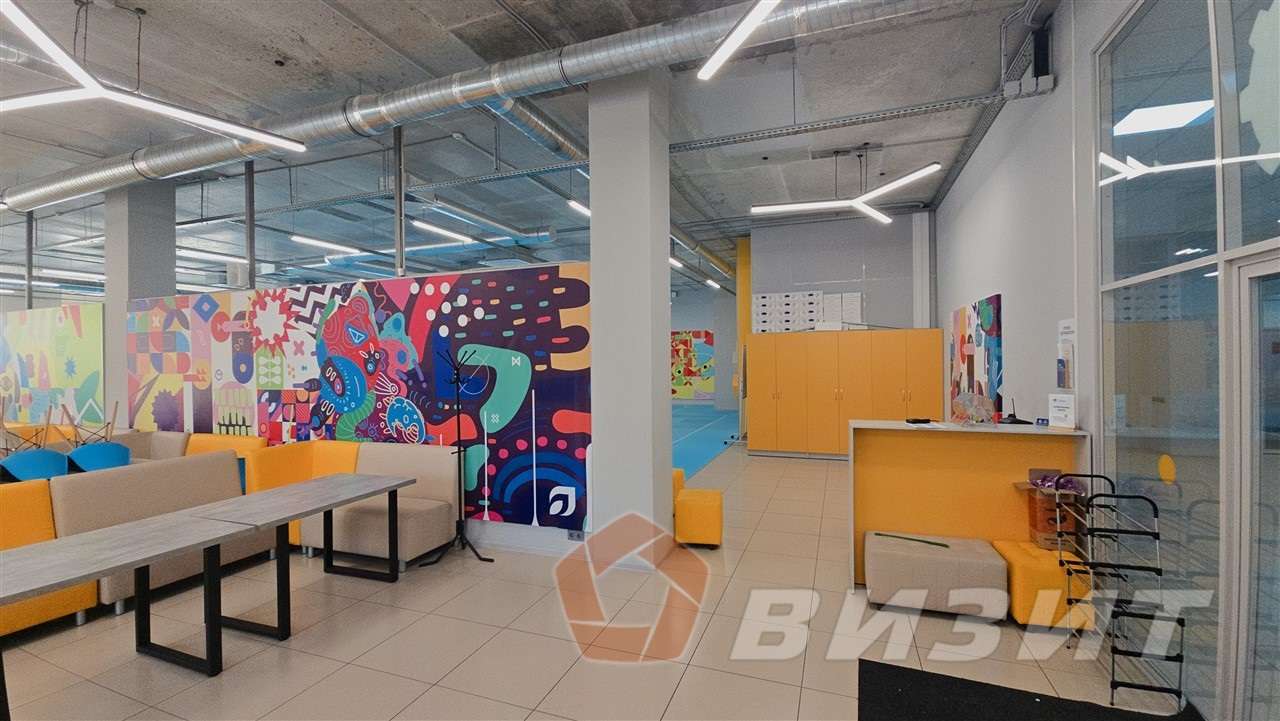 Аренда коммерческой недвижимости, 482м <sup>2</sup>, Самара, Молодежная улица,  2