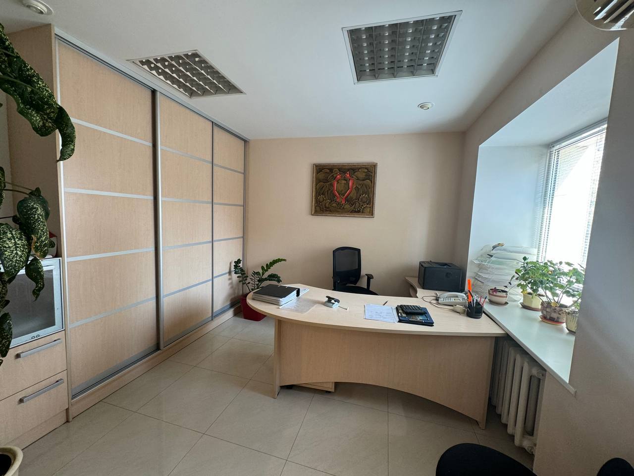 Продажа коммерческой недвижимости, 327м <sup>2</sup>, Самара, Ленинская улица,  168