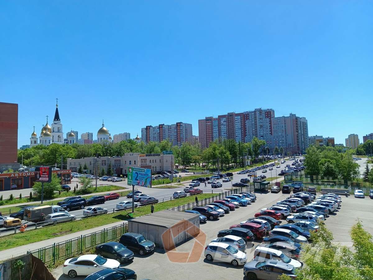 Аренда коммерческой недвижимости, 610м <sup>2</sup>, Самара, 9-я малая просека улица,  82А