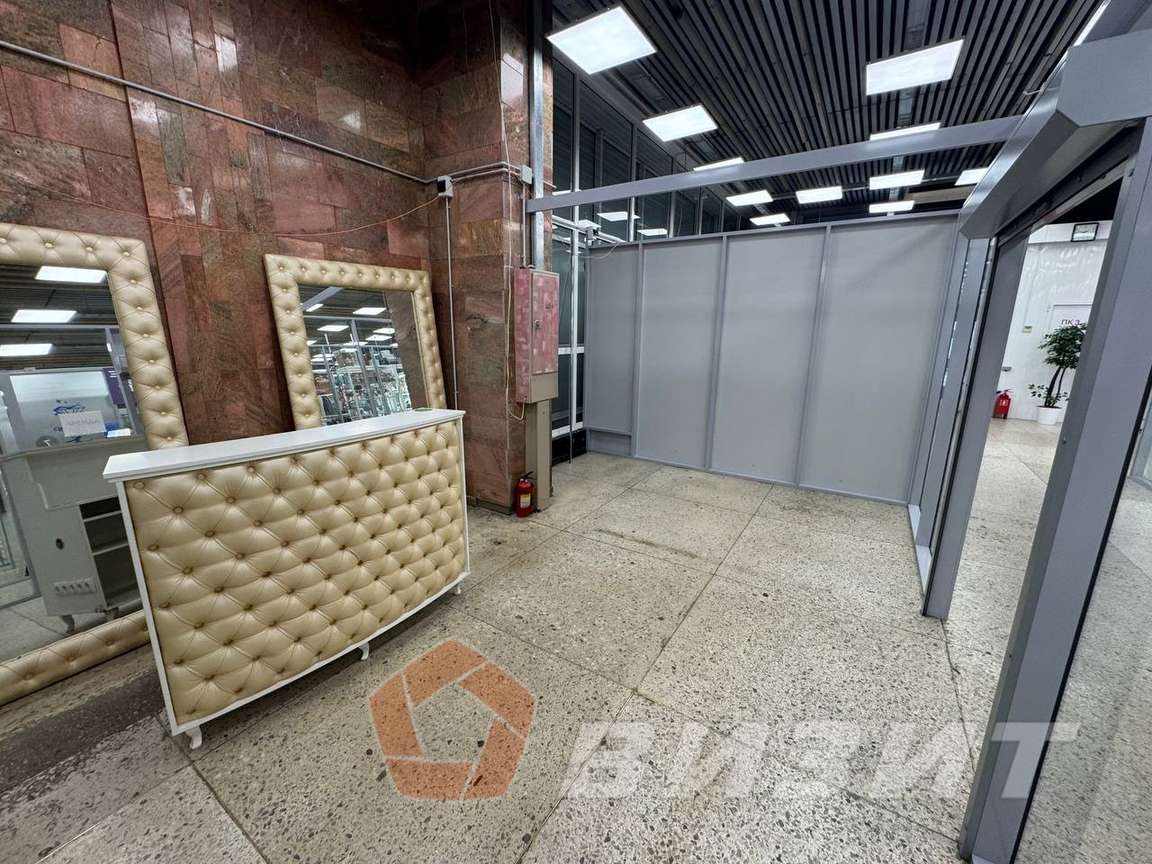 Аренда коммерческой недвижимости, 18м <sup>2</sup>, Самара, Революционная улица,  133