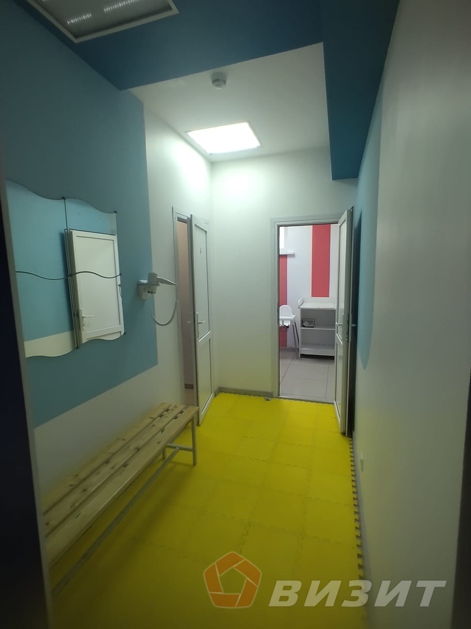 Продажа коммерческой недвижимости, 170м <sup>2</sup>, Самара, Молодогвардейская улица,  170