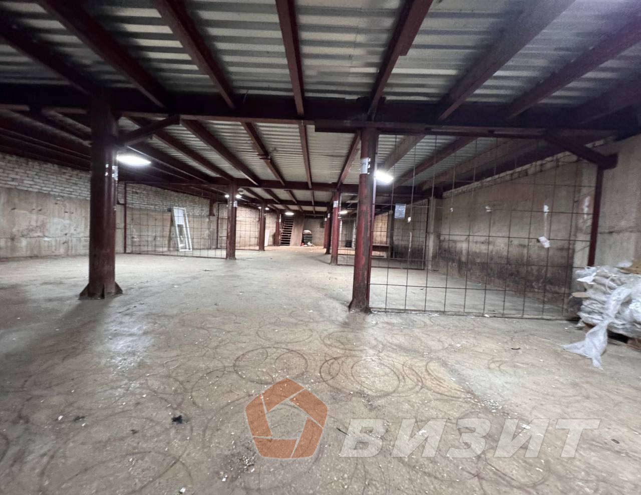 Аренда коммерческой недвижимости, 304м <sup>2</sup>, Самара, Дзержинского улица,  52к2