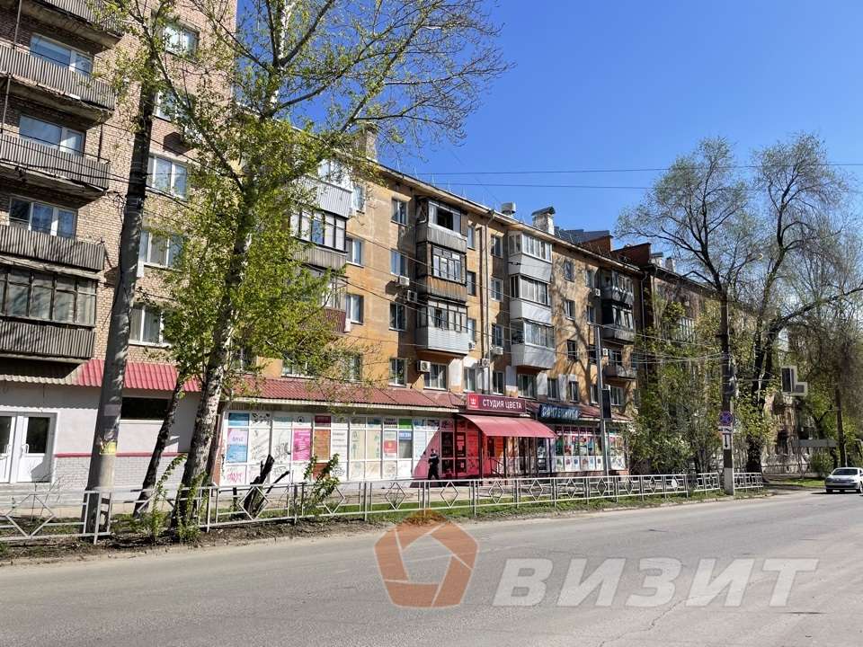 Продажа коммерческой недвижимости, 585м <sup>2</sup>, Самара, Гагарина улица,  124