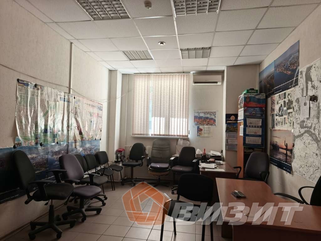 Аренда коммерческой недвижимости, 270м <sup>2</sup>, Самара, Гаражная улица,  10