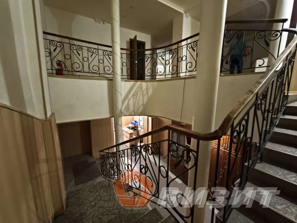 Аренда коммерческой недвижимости, 270м <sup>2</sup>, Самара, Гаражная улица,  10