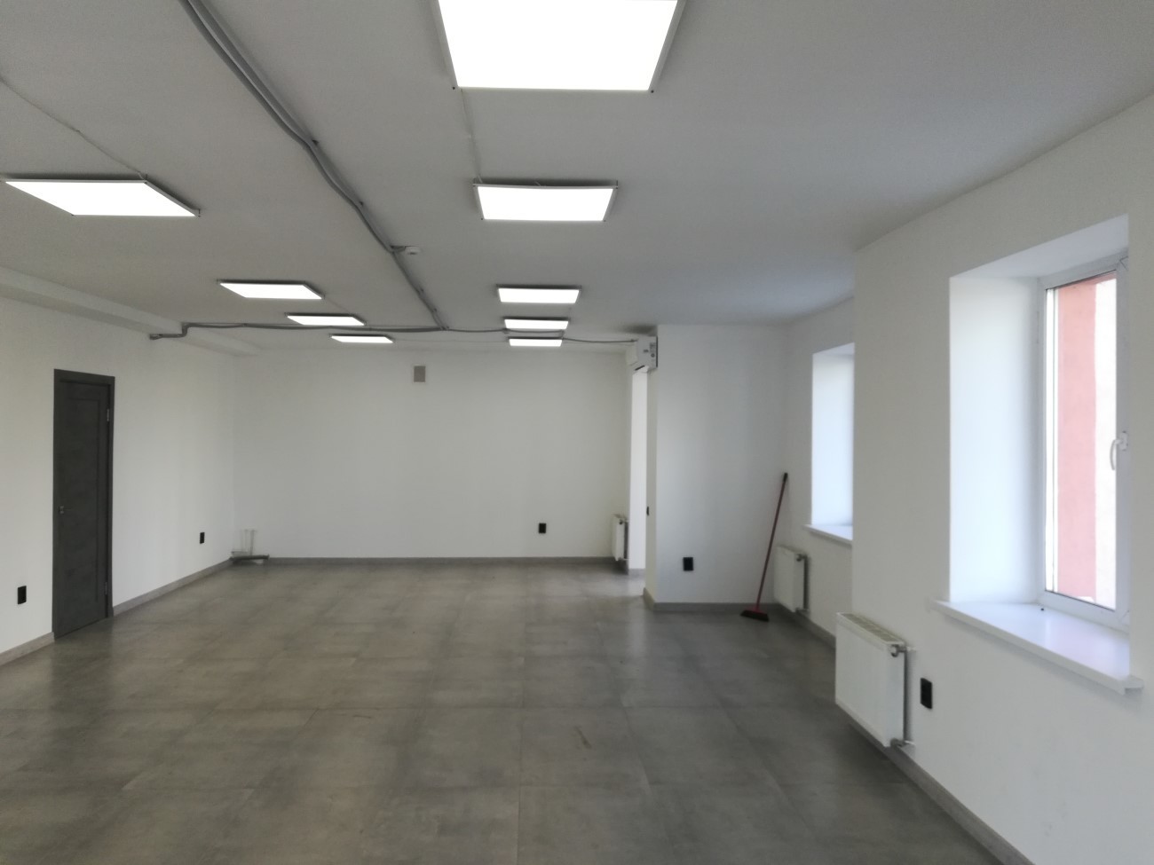 Продажа коммерческой недвижимости, 81м <sup>2</sup>, Самара, Виталия Талабаева улица,  4