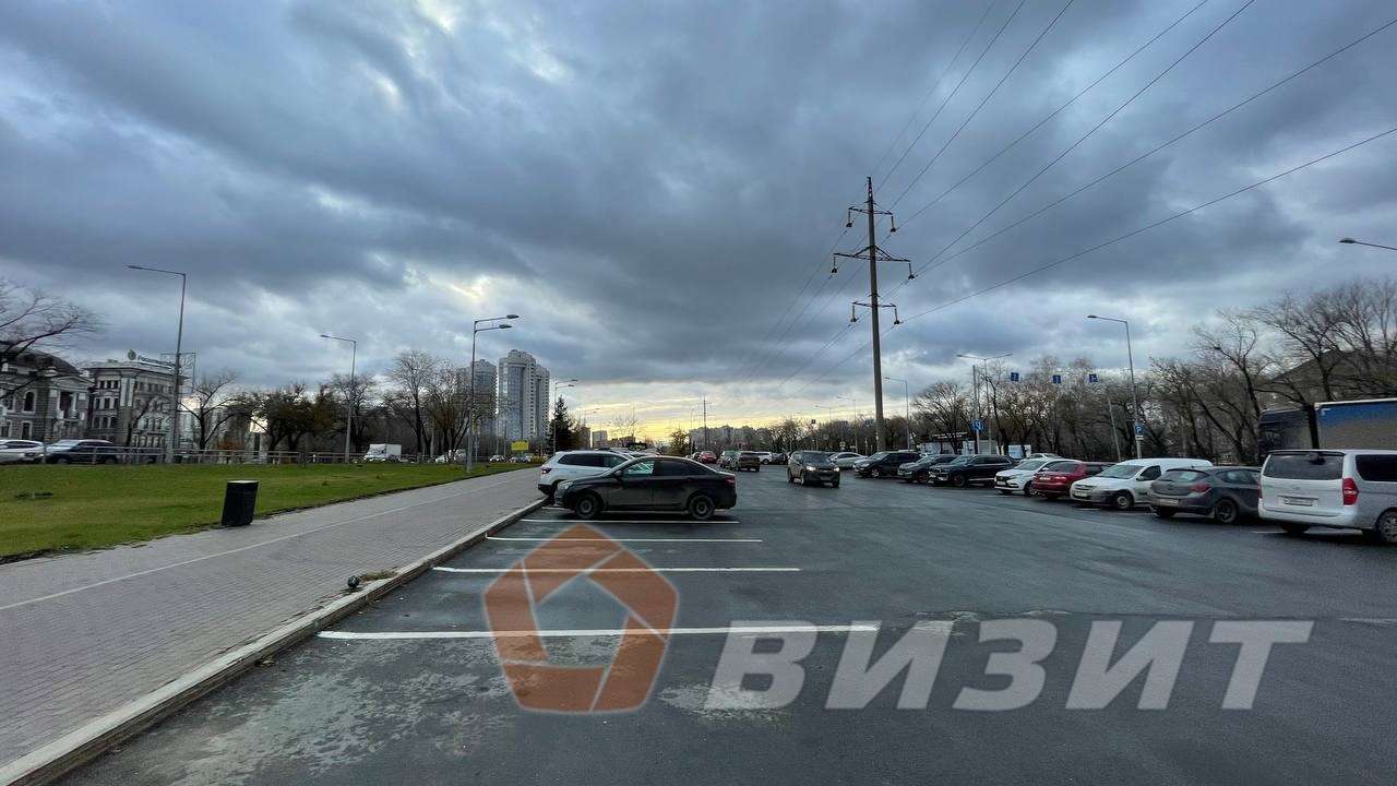 Продажа коммерческой недвижимости, 530м <sup>2</sup>, Самара, Ново-Садовая улица,  215А