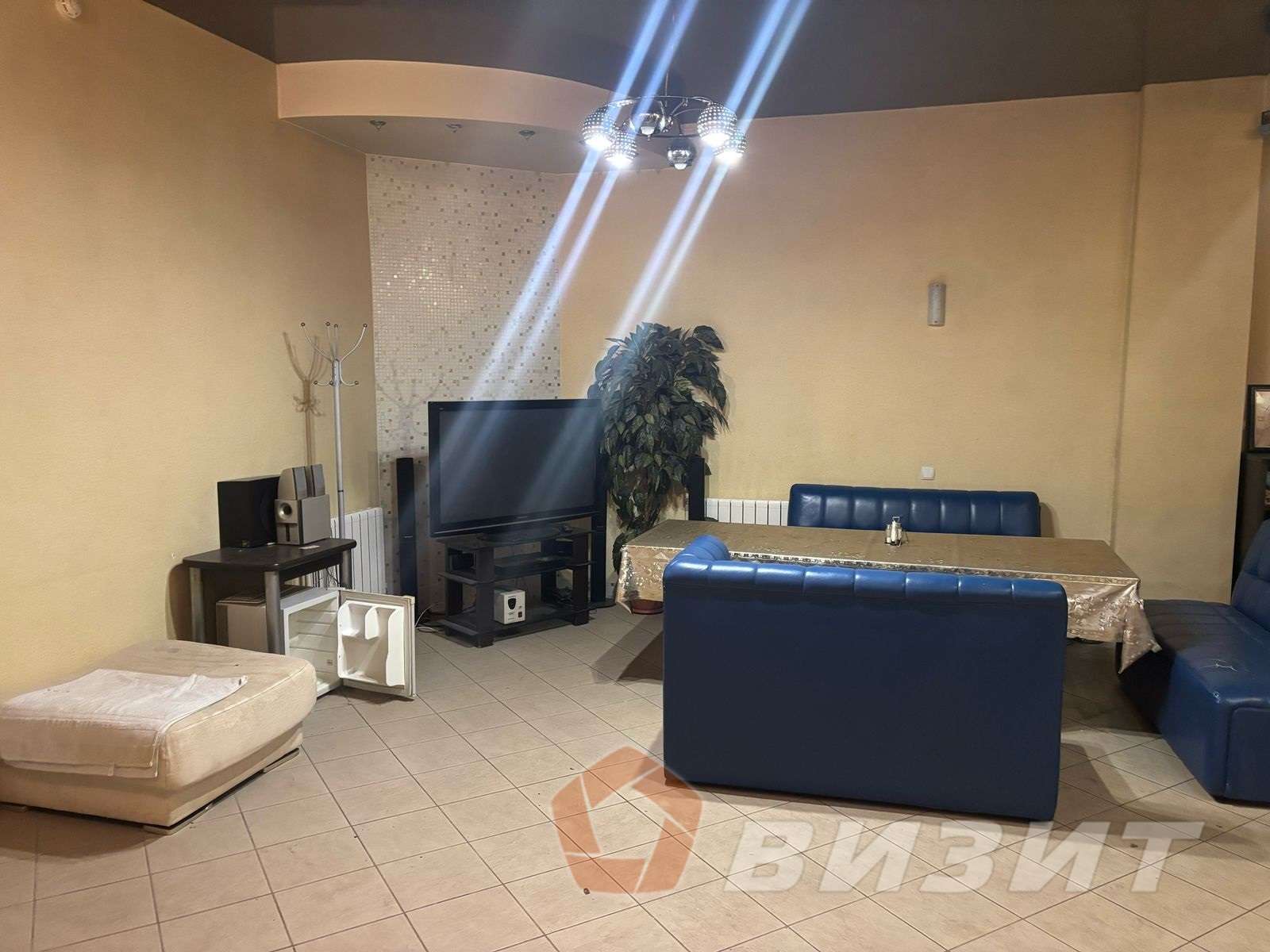 Продажа коммерческой недвижимости, 590м <sup>2</sup>, Самара, Ташкентская улица,  102б