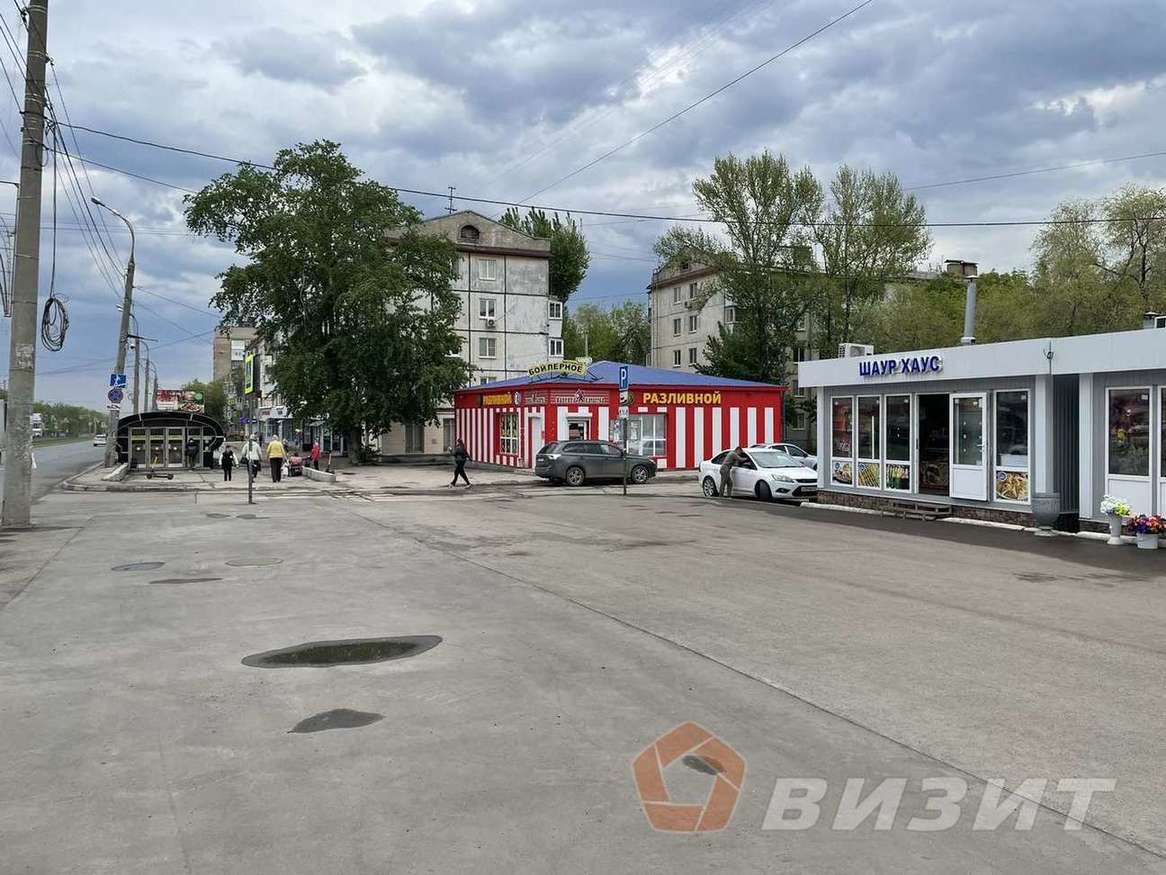 Продажа коммерческой недвижимости, 560м <sup>2</sup>, Самара, Гагарина улица,  95