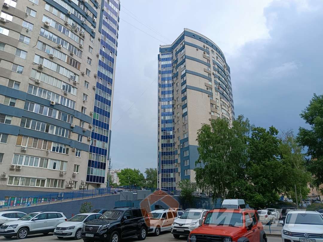 Продажа коммерческой недвижимости, 583м <sup>2</sup>, Самара, Ново-Садовая улица,  106лк2