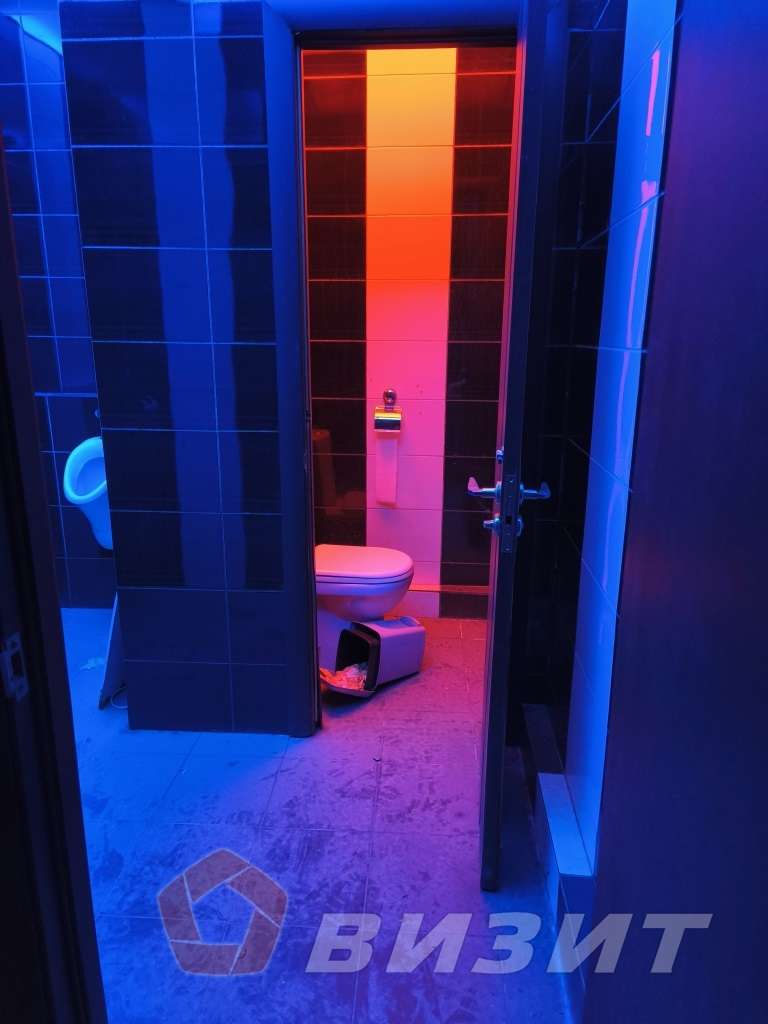 Продажа коммерческой недвижимости, 294м <sup>2</sup>, Самара, Рабочая улица,  85