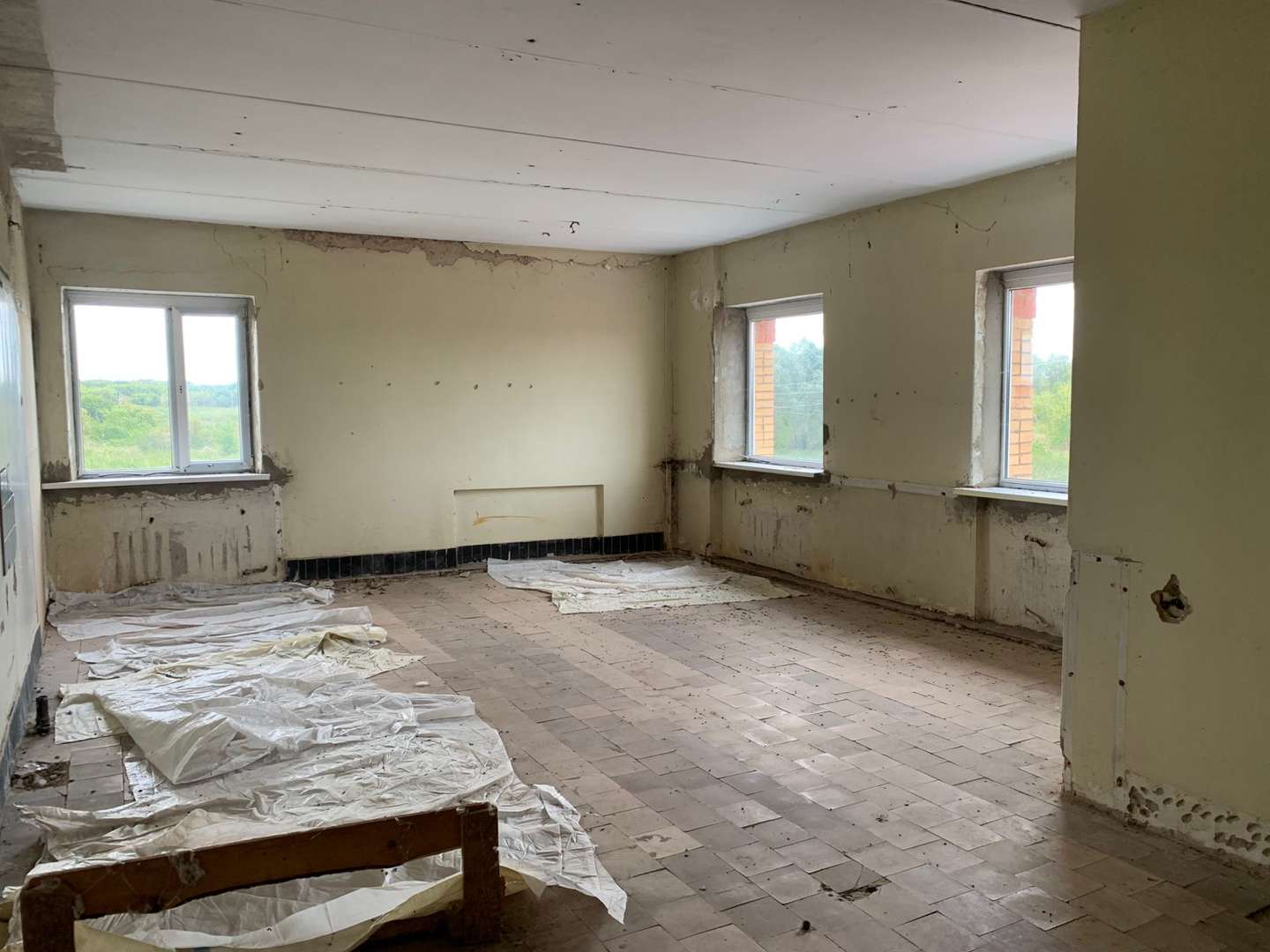 Продажа коммерческой недвижимости, 4250м <sup>2</sup>, Комсомольский, Промышленная улица,  5