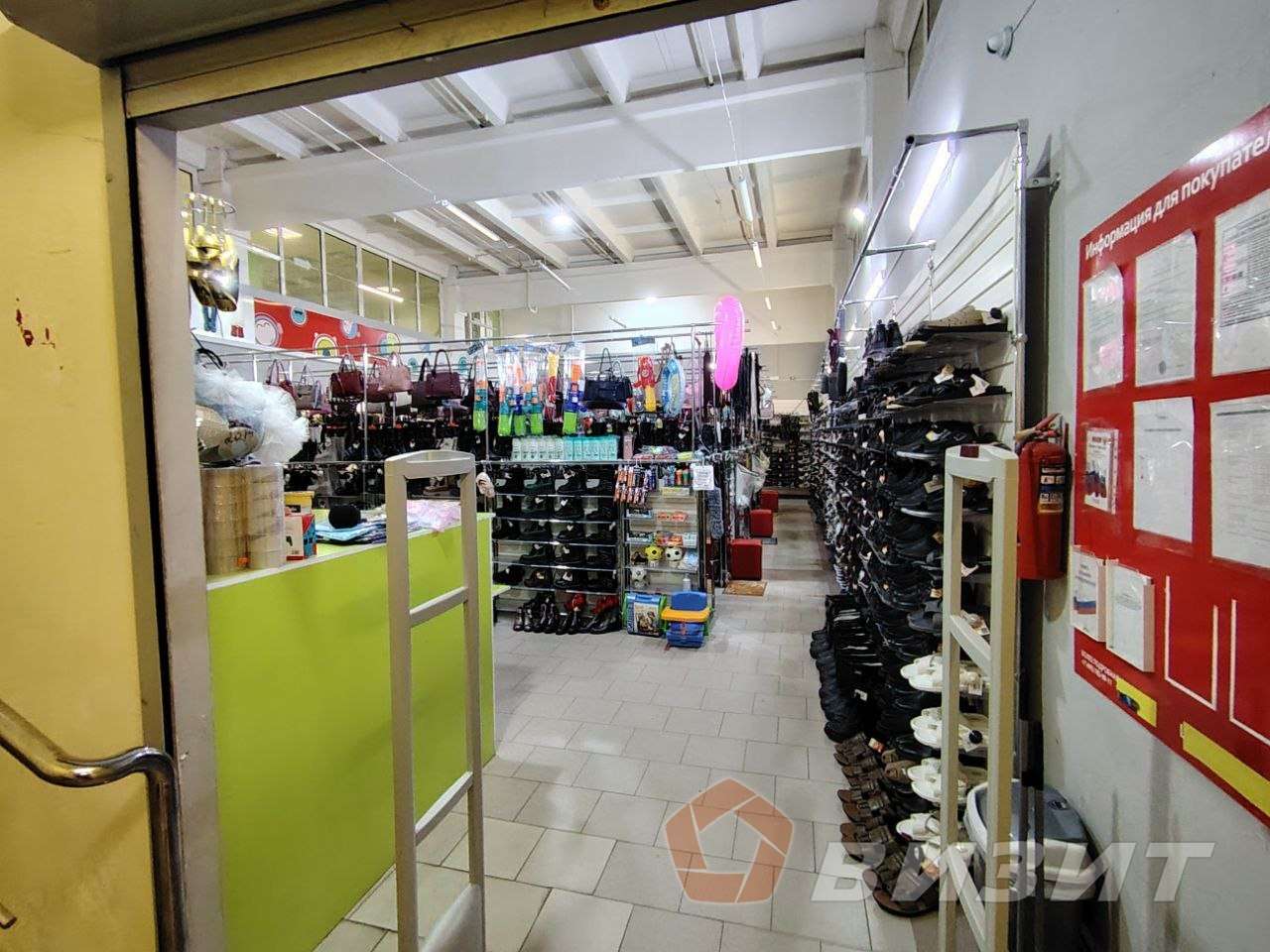 Аренда коммерческой недвижимости, 160м <sup>2</sup>, Новокуйбышевск, Дзержинского улица,  6