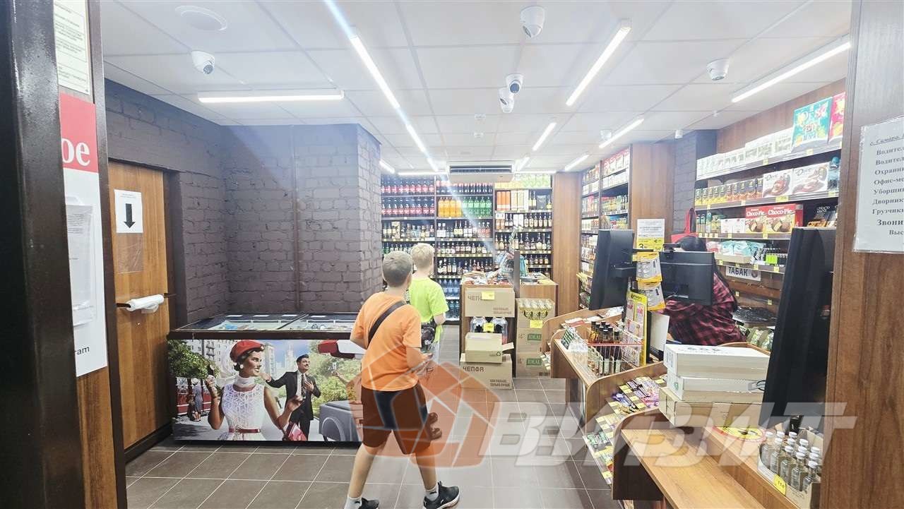 Продажа коммерческой недвижимости, 540м <sup>2</sup>, Самарская, улица Строителей,  11