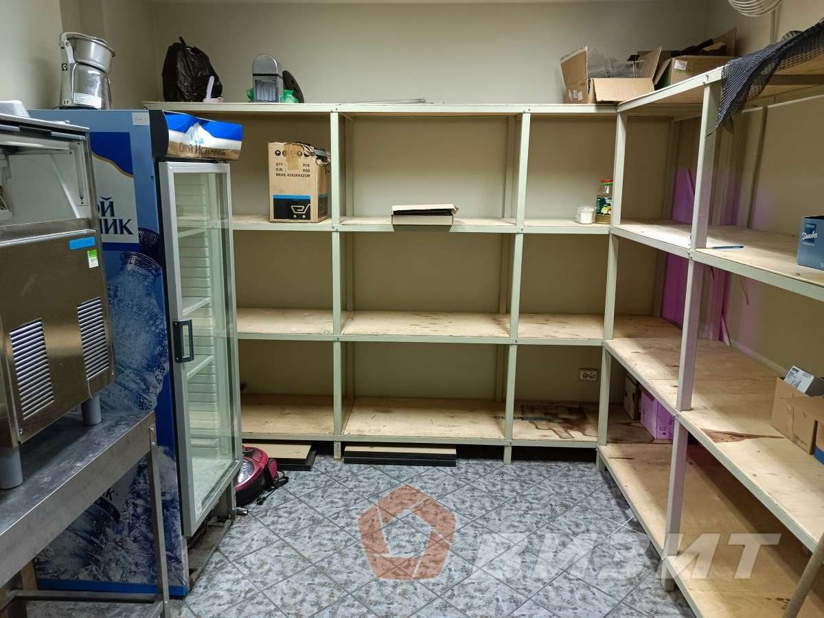 Аренда коммерческой недвижимости, 953м <sup>2</sup>, Самара, Ново-Вокзальная улица,  61в