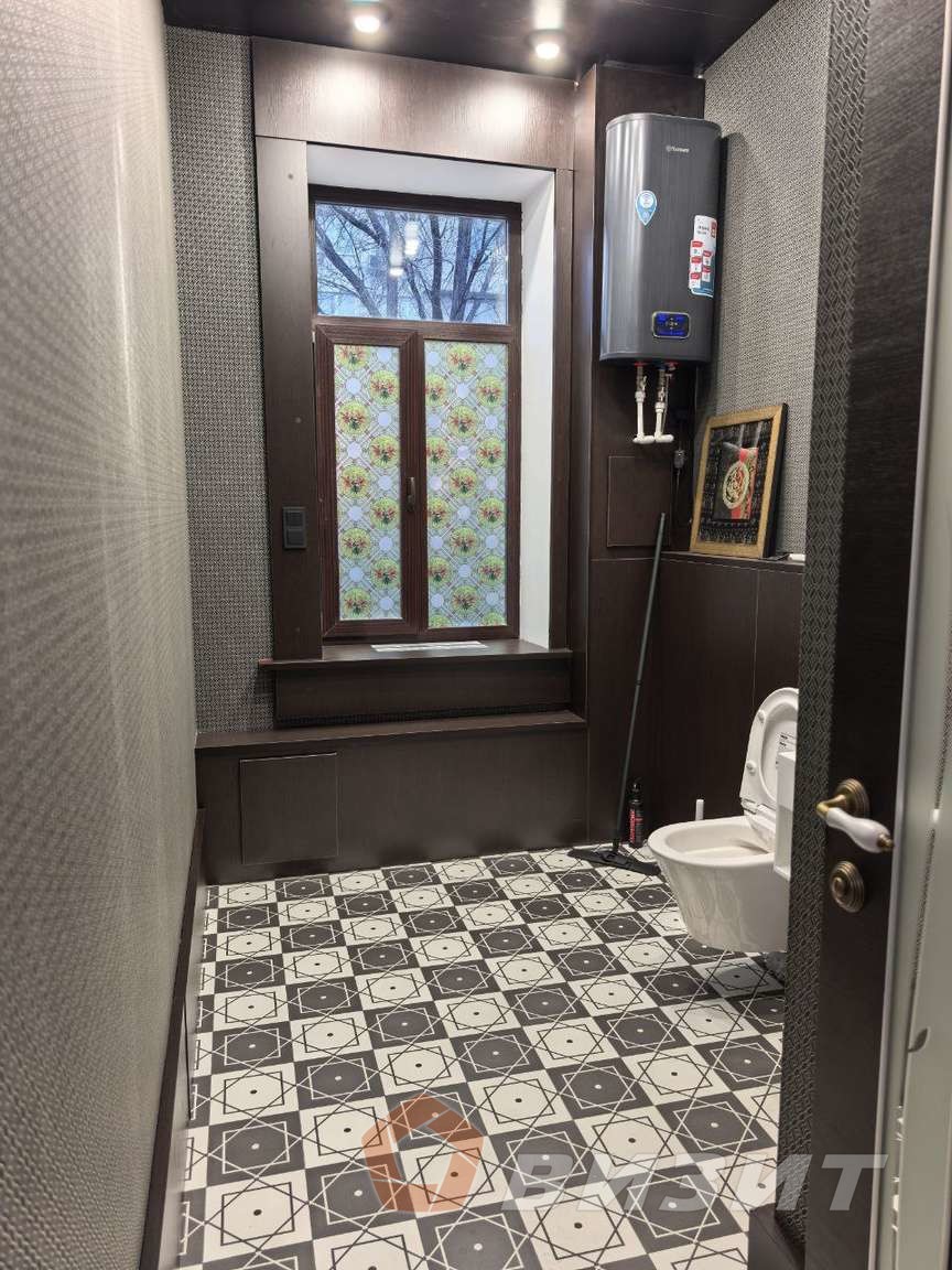 Продажа коммерческой недвижимости, 197м <sup>2</sup>, Самара, Алексея Толстого улица,  45а