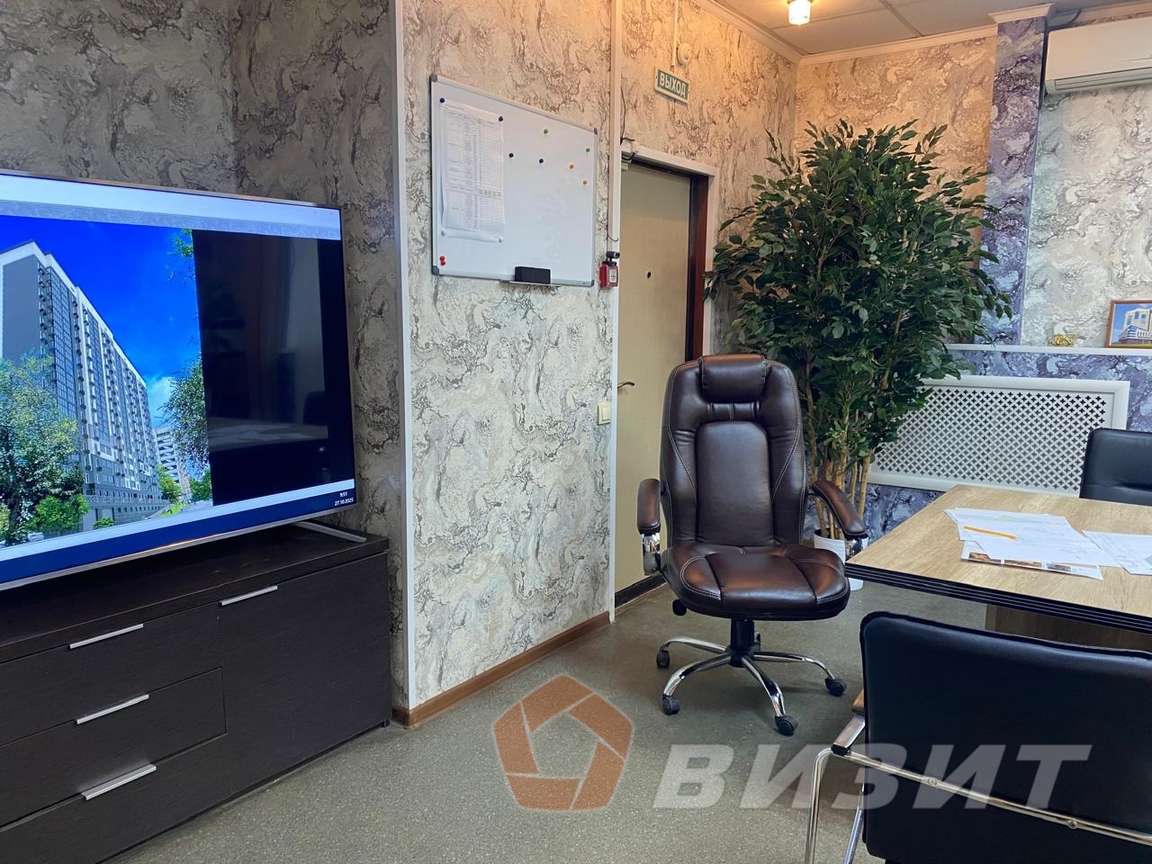 Продажа коммерческой недвижимости, 90м <sup>2</sup>, Самара, Революционная улица,  70Е