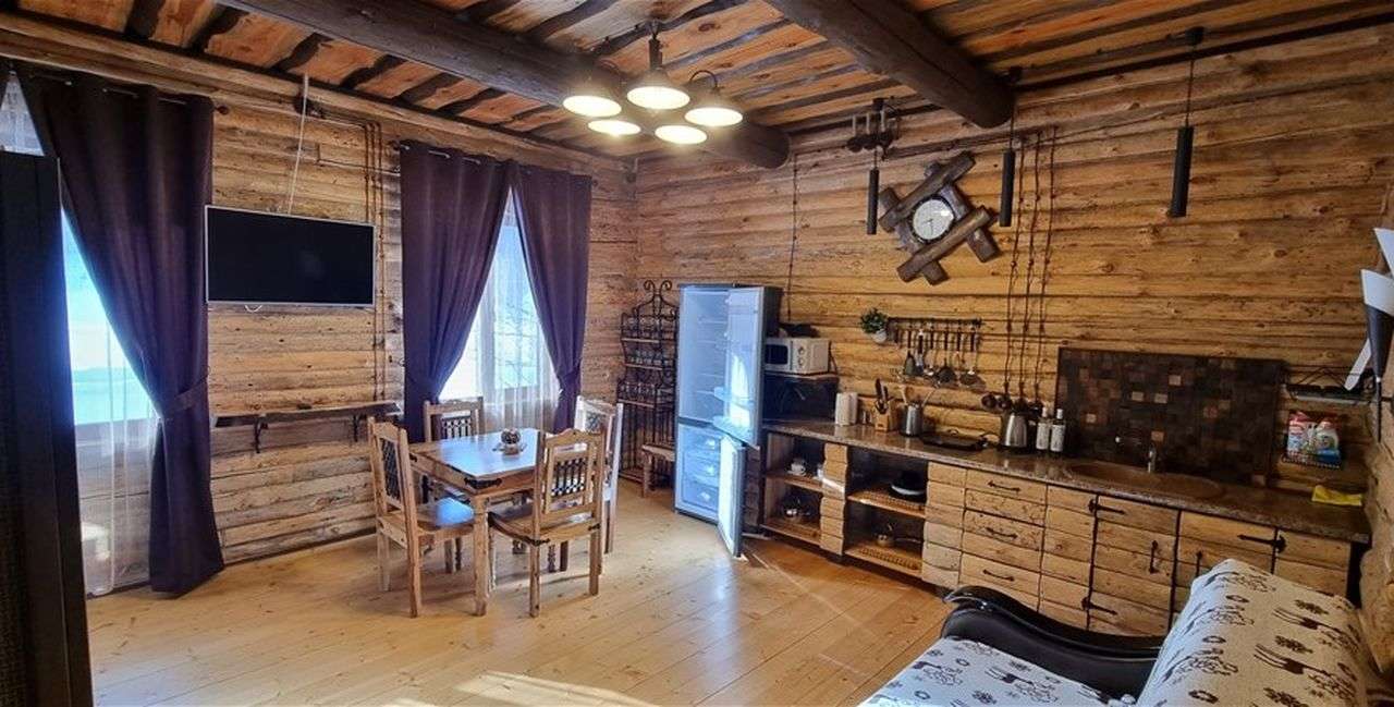 Продажа коммерческой недвижимости, 1700м <sup>2</sup>, Жигули, Советская улица,  116