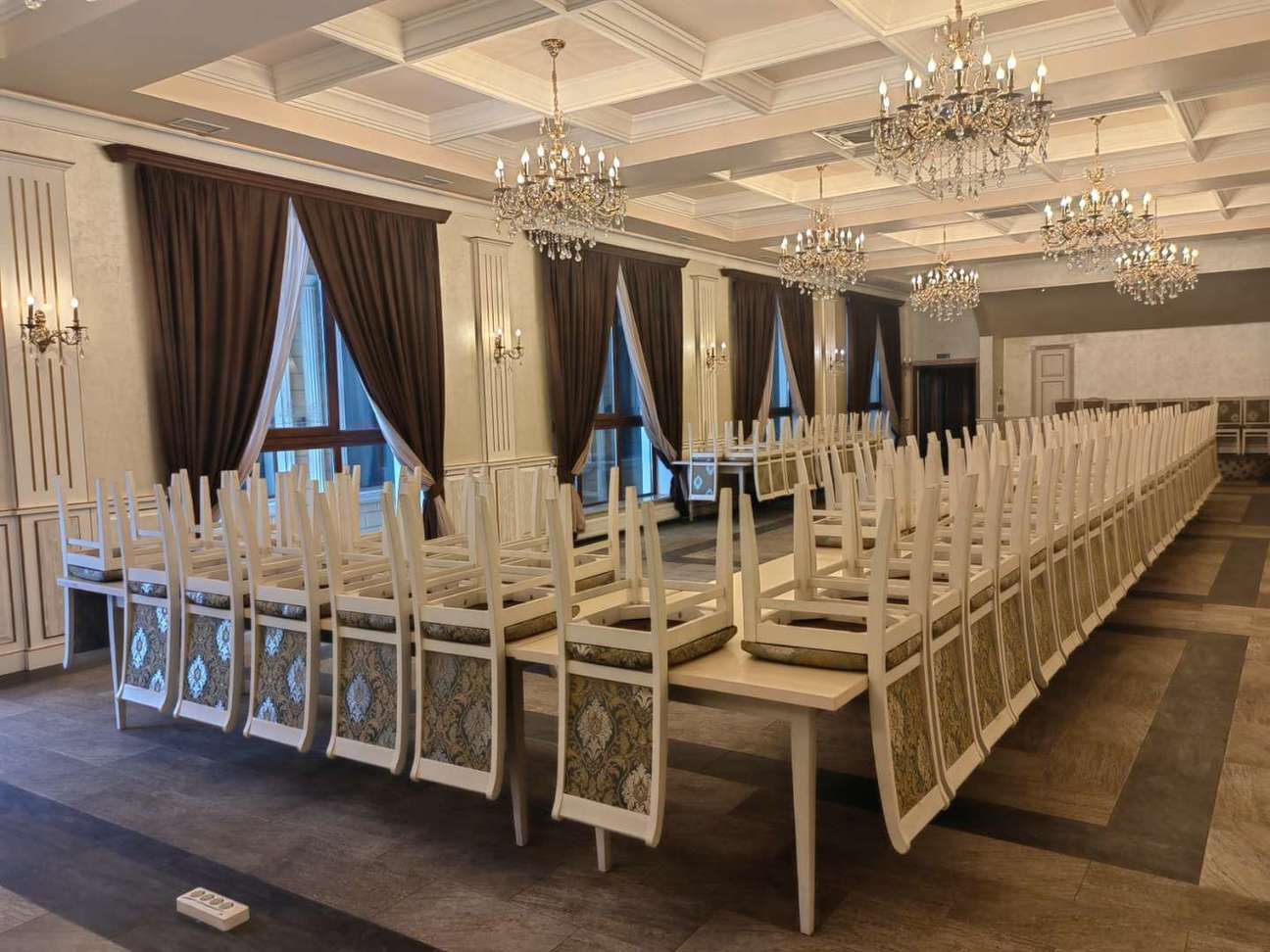 Аренда коммерческой недвижимости, 1300м <sup>2</sup>, Подстепновка, Южное шоссе,  8км