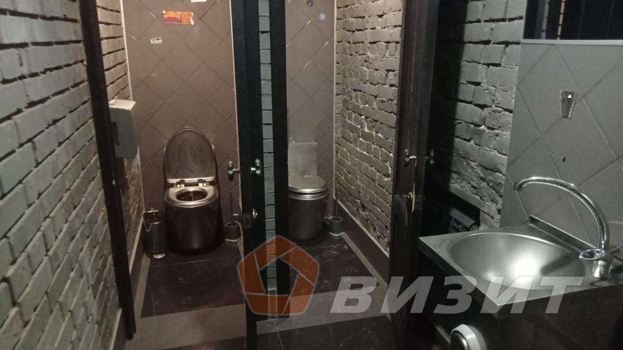 Аренда коммерческой недвижимости, 187м <sup>2</sup>, Самара, Молодогвардейская улица,  102