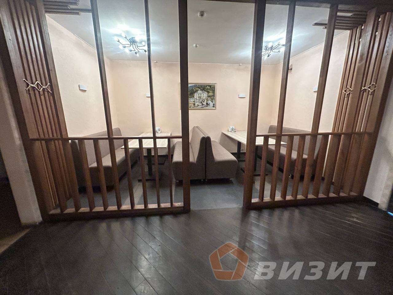 Аренда коммерческой недвижимости, 200м <sup>2</sup>, Самара, Аминева улица,  8б