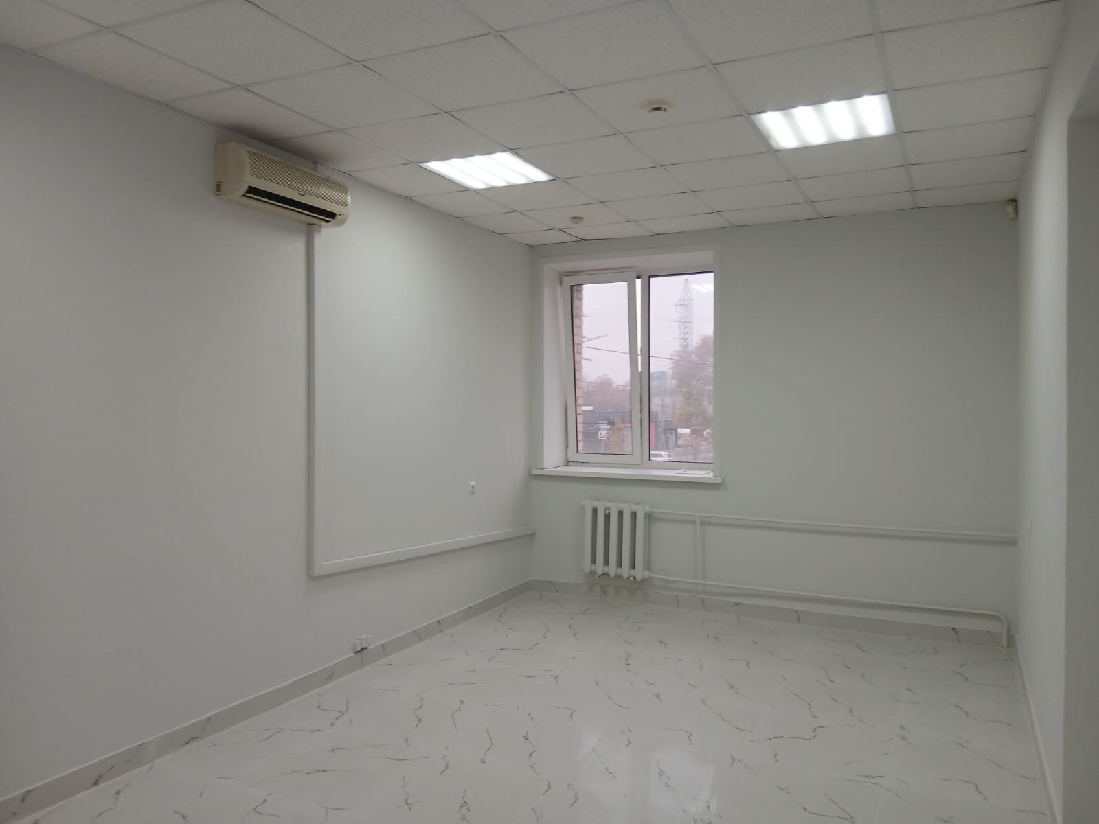 Продажа коммерческой недвижимости, 25м <sup>2</sup>, Самара, Ташкентская улица,  196А