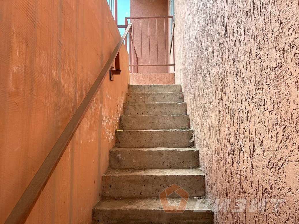 Продажа коммерческой недвижимости, 45м <sup>2</sup>, Самара, Промышленности улица,  180