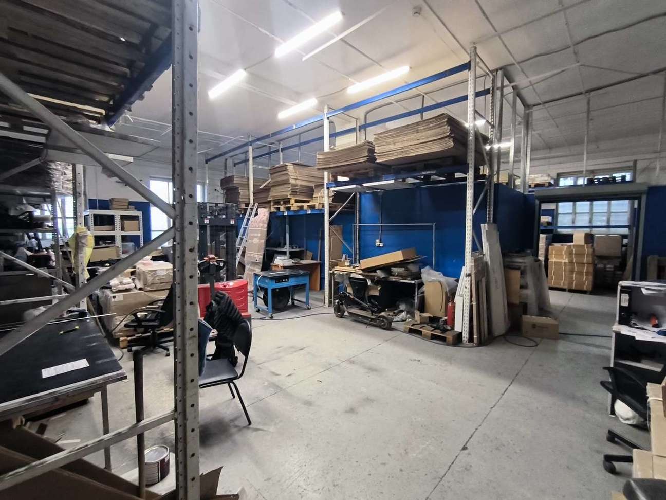 Продажа коммерческой недвижимости, 900м <sup>2</sup>, Самара, Кричевская улица,  4