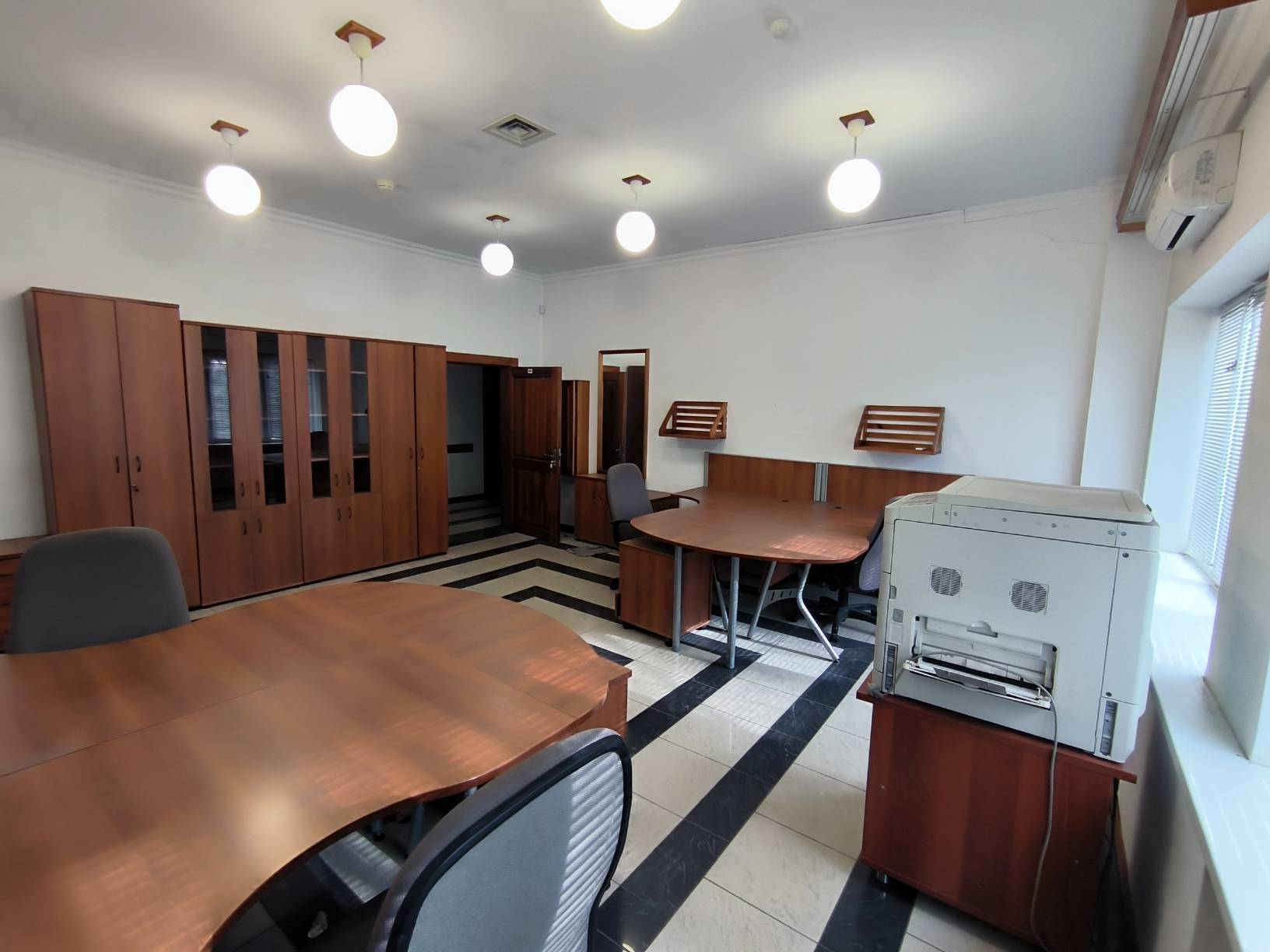 Аренда коммерческой недвижимости, 1540м <sup>2</sup>, Самара, Кирова проспект,  41ка