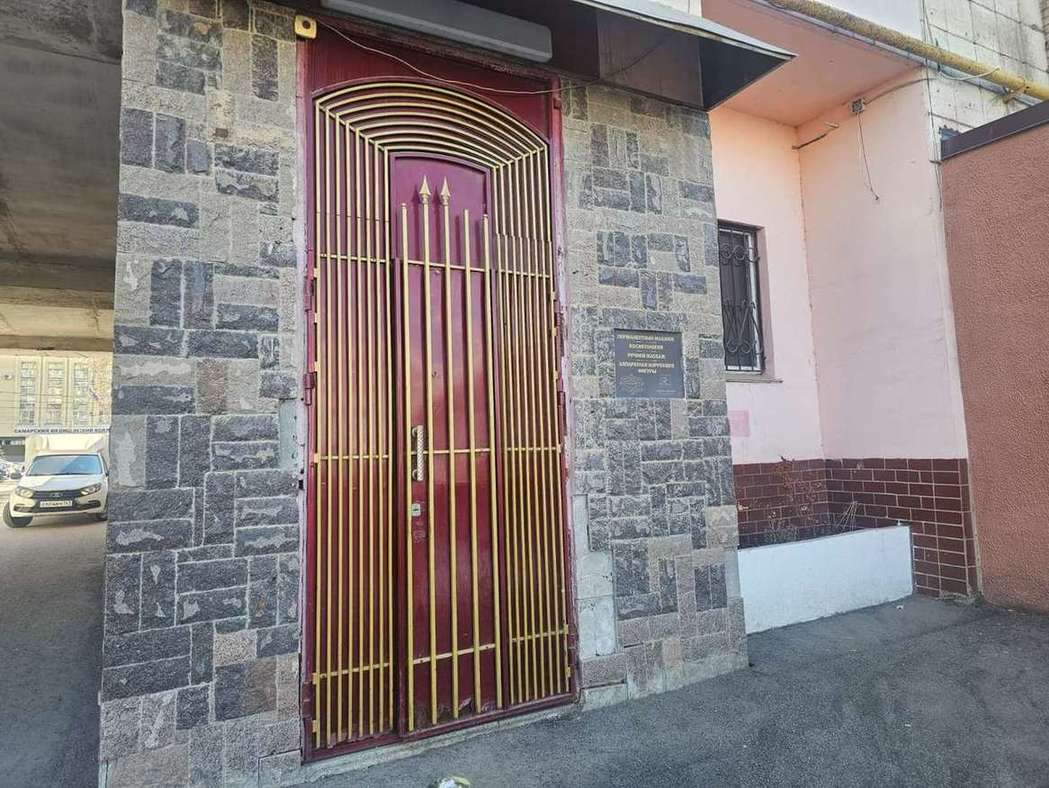 Продажа коммерческой недвижимости, 215м <sup>2</sup>, Самара, Ленина проспект,  2А