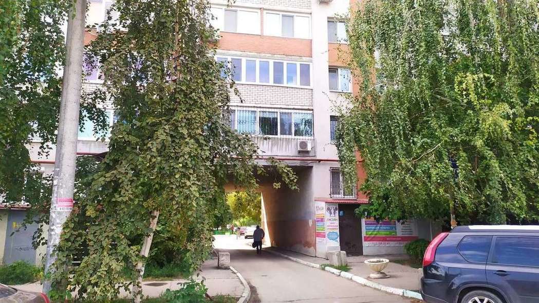Продажа коммерческой недвижимости, 98м <sup>2</sup>, Самара, Кромская улица, дом 4 Продажа коммерческой недвижимости, 98м <sup>2</sup>, Самара, Кромская улица, дом 4