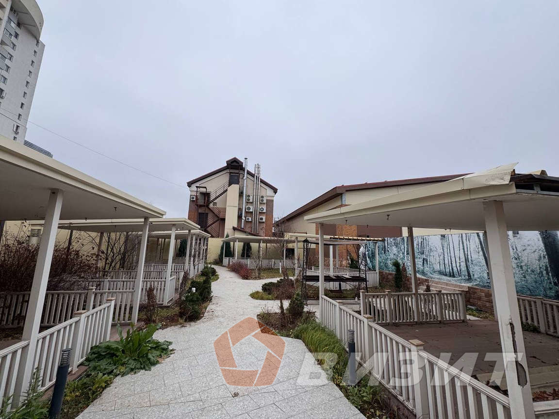 Аренда коммерческой недвижимости, 1085м <sup>2</sup>, Самара, Дыбенко улица,  104