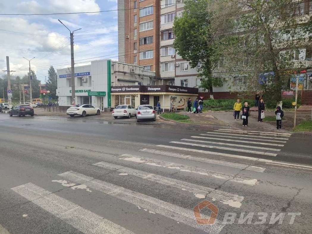 Аренда коммерческой недвижимости, 180м <sup>2</sup>, Новокуйбышевск, Победы проспект,  24