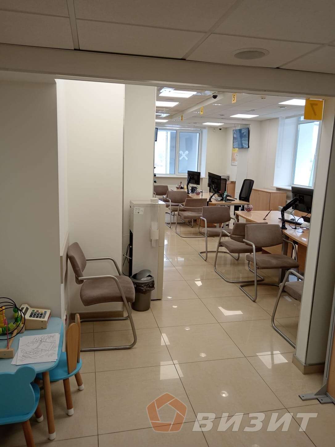 Аренда коммерческой недвижимости, 221м <sup>2</sup>, Самара, Гагарина улица,  109