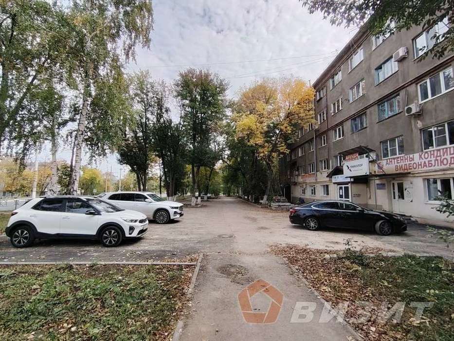 Продажа коммерческой недвижимости, 70м <sup>2</sup>, Новокуйбышевск, Кирова улица,  2