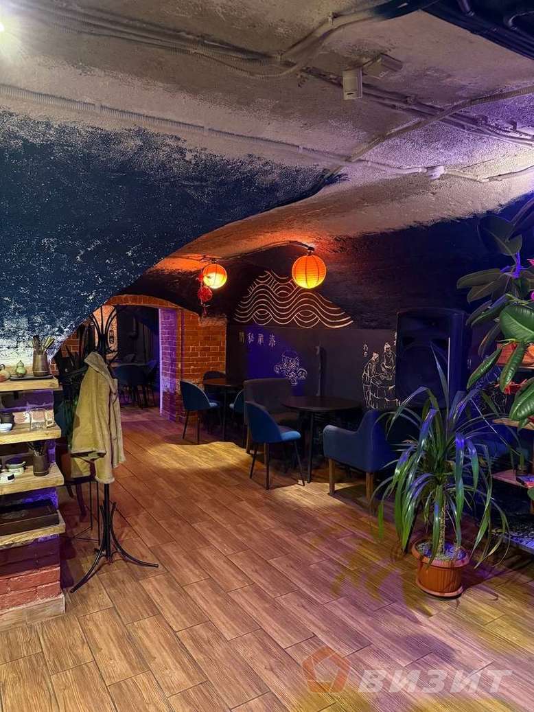 Продажа коммерческой недвижимости, 112м <sup>2</sup>, Самара, Молодогвардейская улица,  92