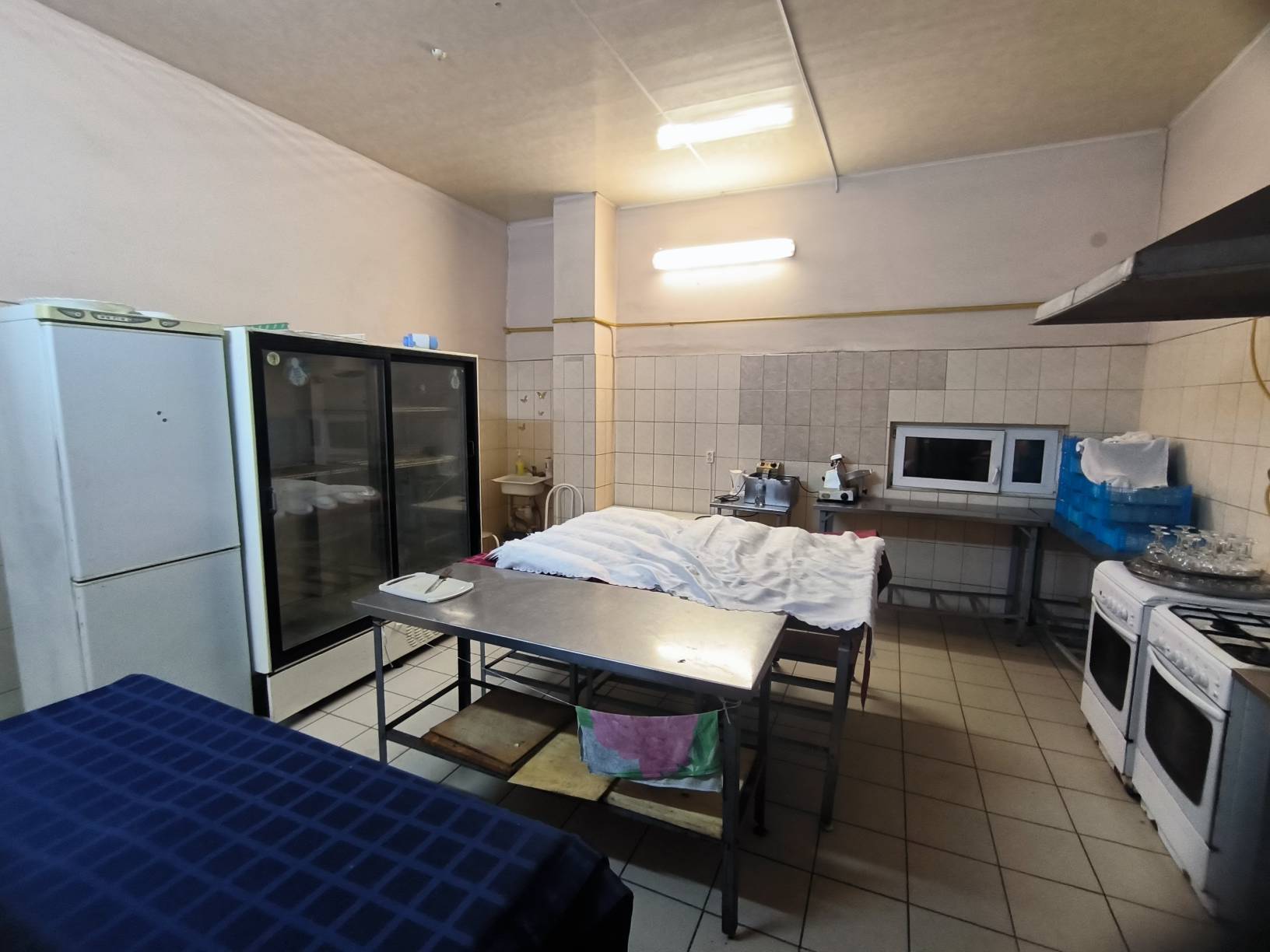 Продажа коммерческой недвижимости, 808м <sup>2</sup>, Самара, Алма-Атинская улица,  171